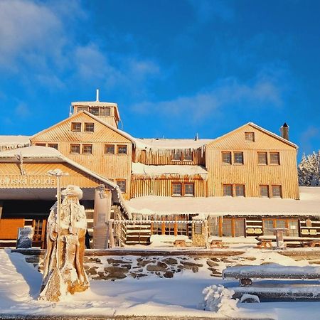 Horsky Hotel Kolinska Bouda بيتس بود سنيزكو المظهر الخارجي الصورة