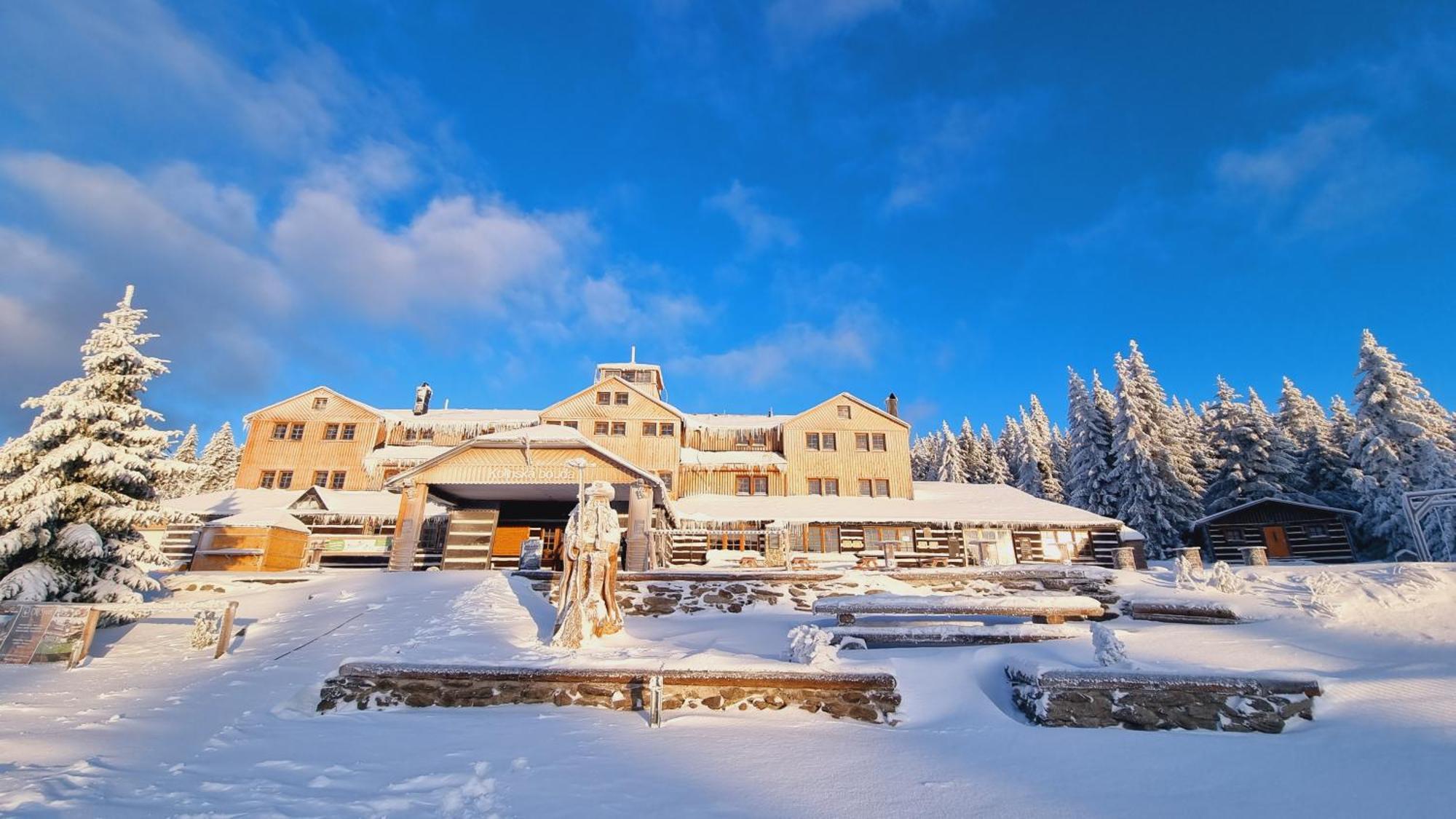 Horsky Hotel Kolinska Bouda بيتس بود سنيزكو المظهر الخارجي الصورة